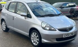 2005 SILVER HONDA JAZZ