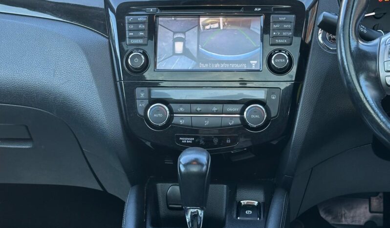 
								Nissan Qashqai full									