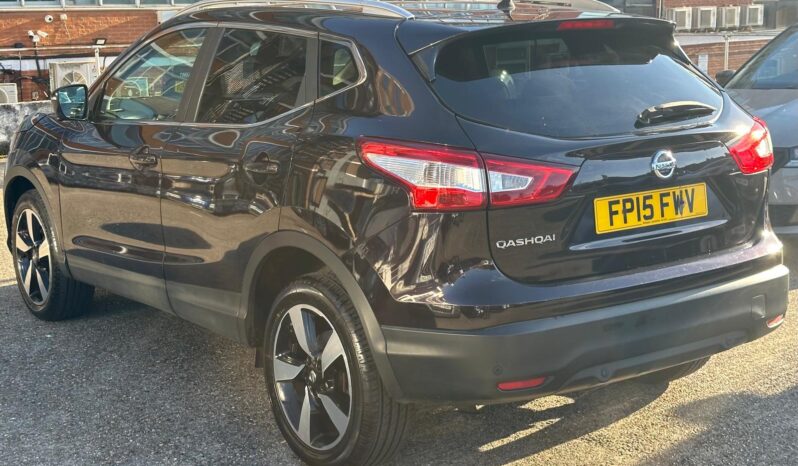 
								Nissan Qashqai full									