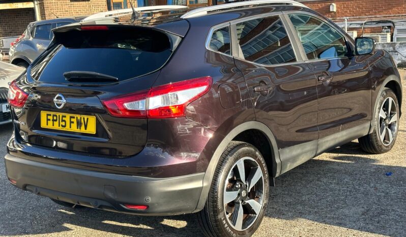 
								Nissan Qashqai full									