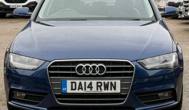 
								2014 Blue Audi A4 1.8 full									