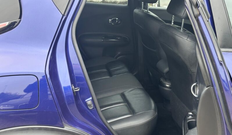 
								Blue Nissan Juke 2014 full									