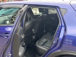 
										Blue Nissan Juke 2014 full									